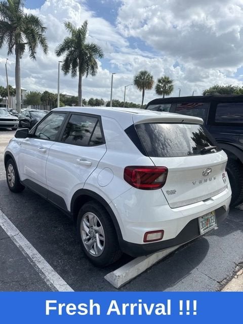 2022 Hyundai Venue SE