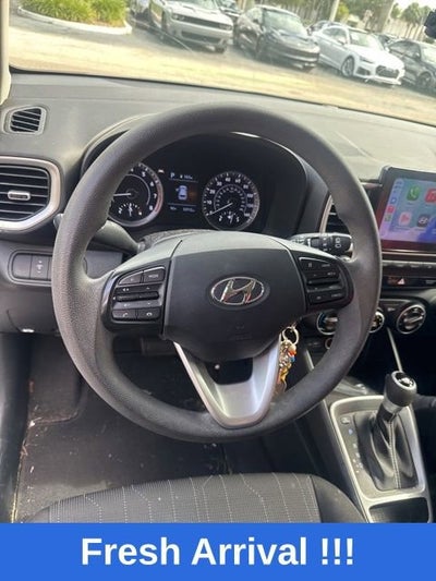 2022 Hyundai Venue SE