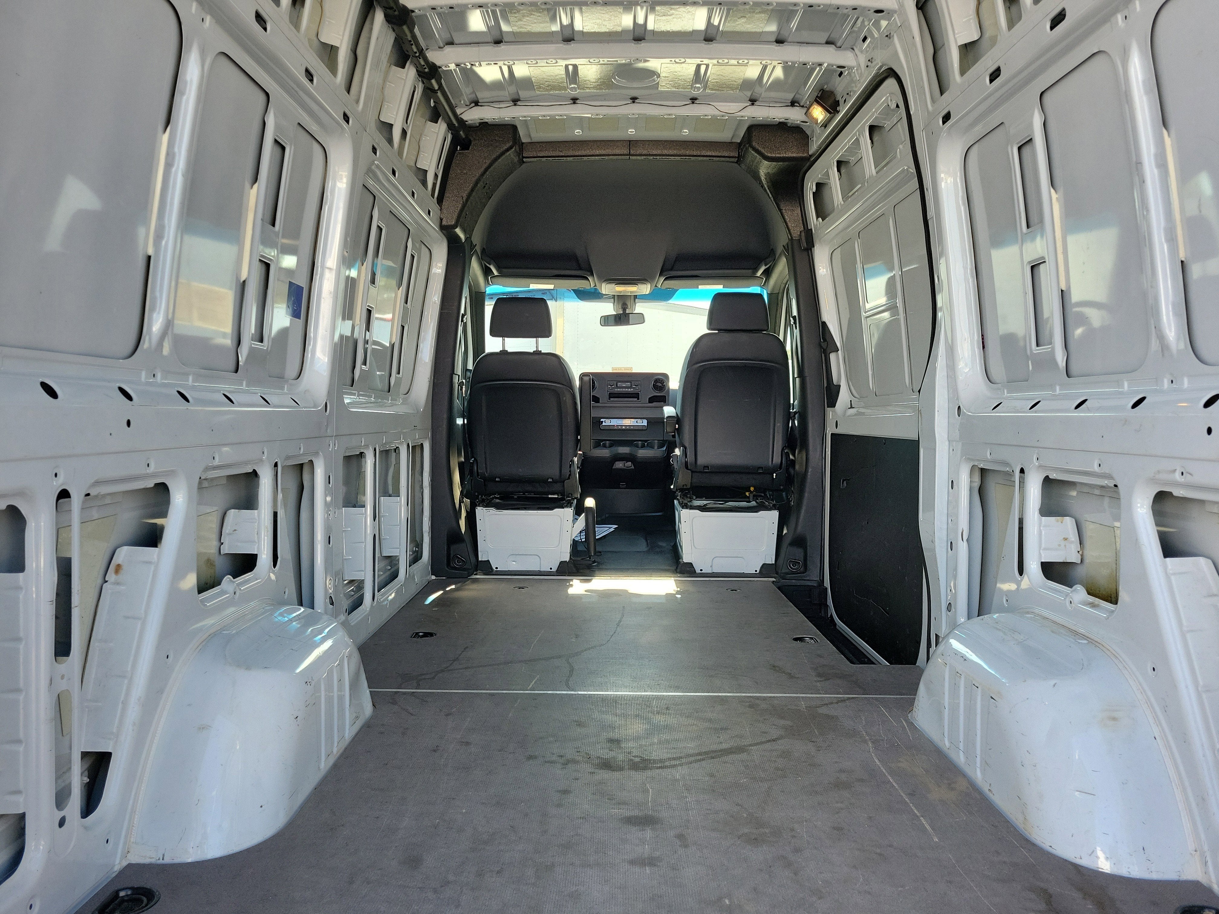 2025 Mercedes-Benz Sprinter Cargo Van Base