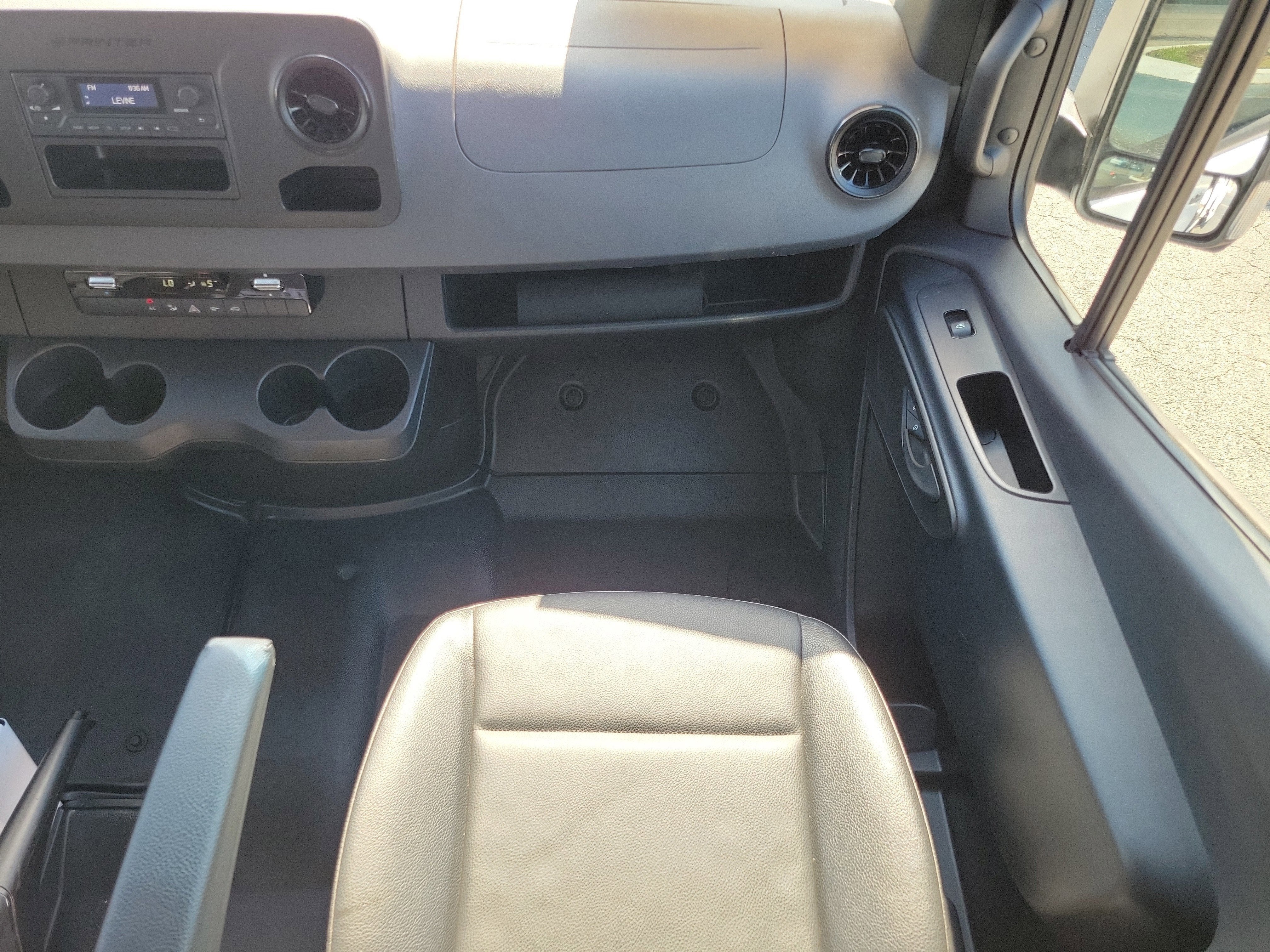 2025 Mercedes-Benz Sprinter Cargo Van Base