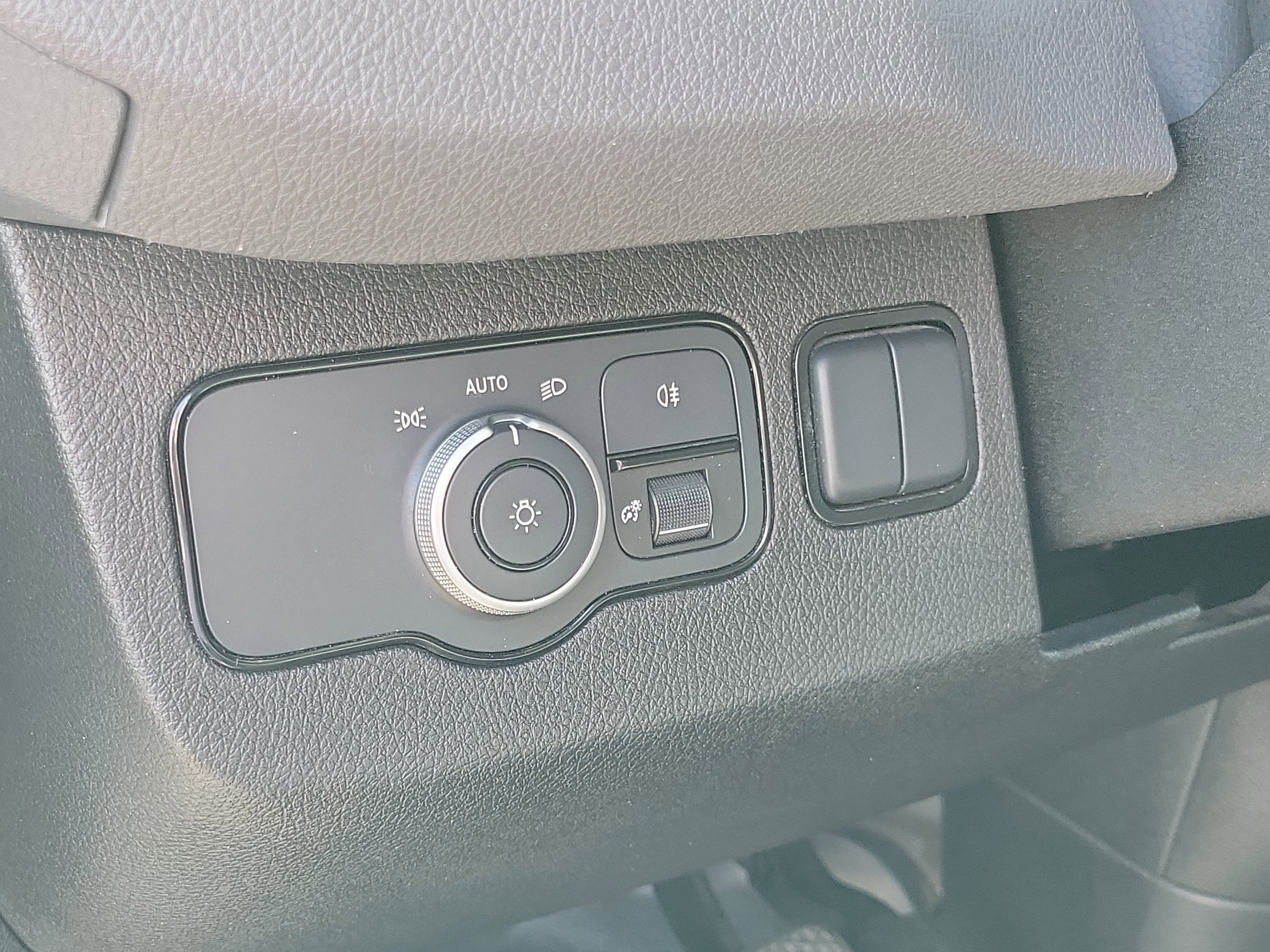 2025 Mercedes-Benz Sprinter Cargo Van Base