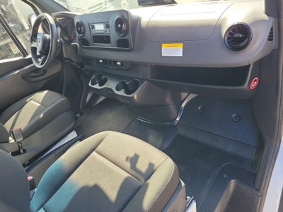 2025 Mercedes-Benz Sprinter Cargo Van Base