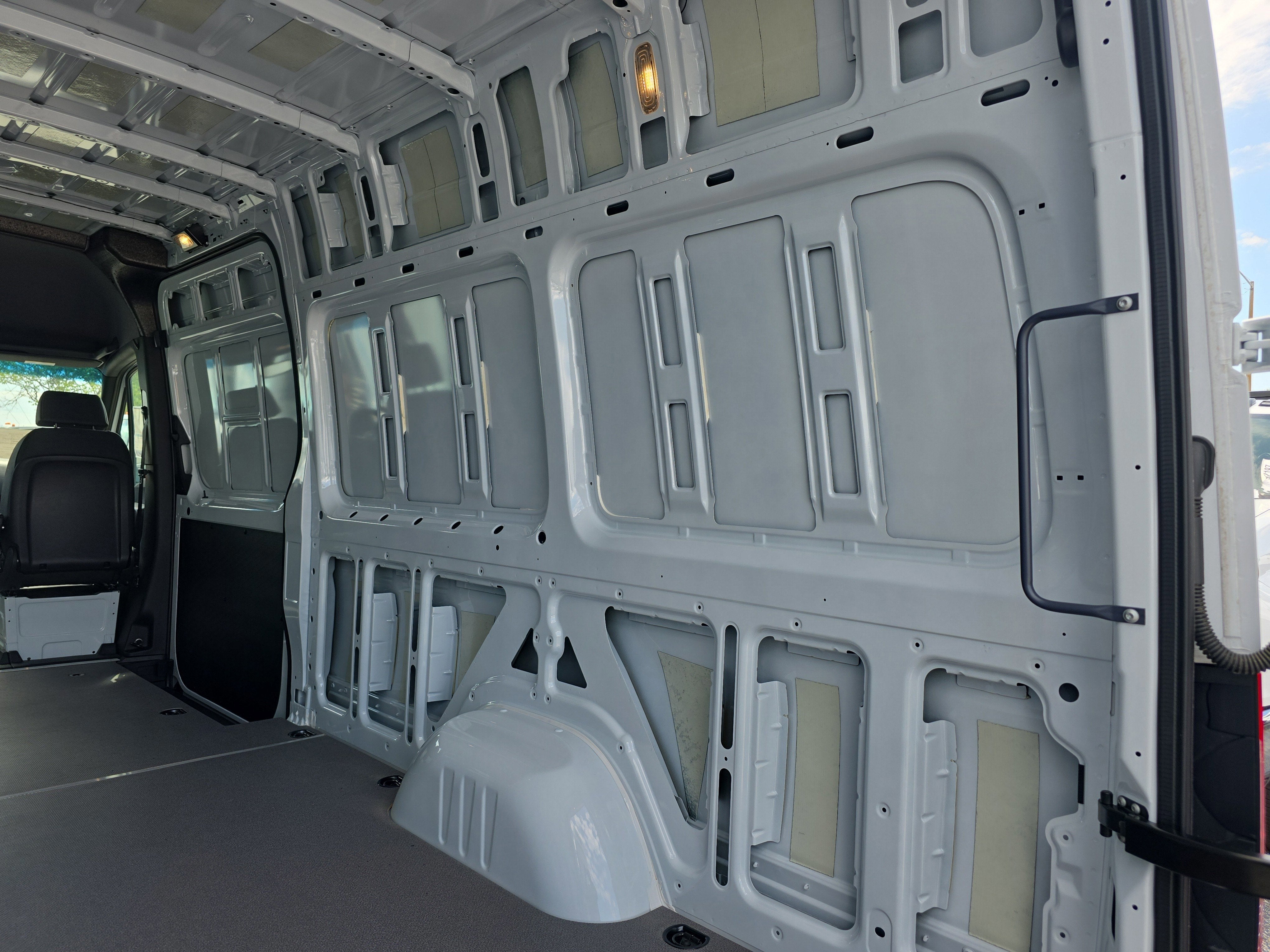 2025 Mercedes-Benz Sprinter Cargo Van Base