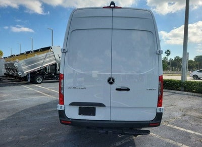 2025 Mercedes-Benz Sprinter Cargo Van Base