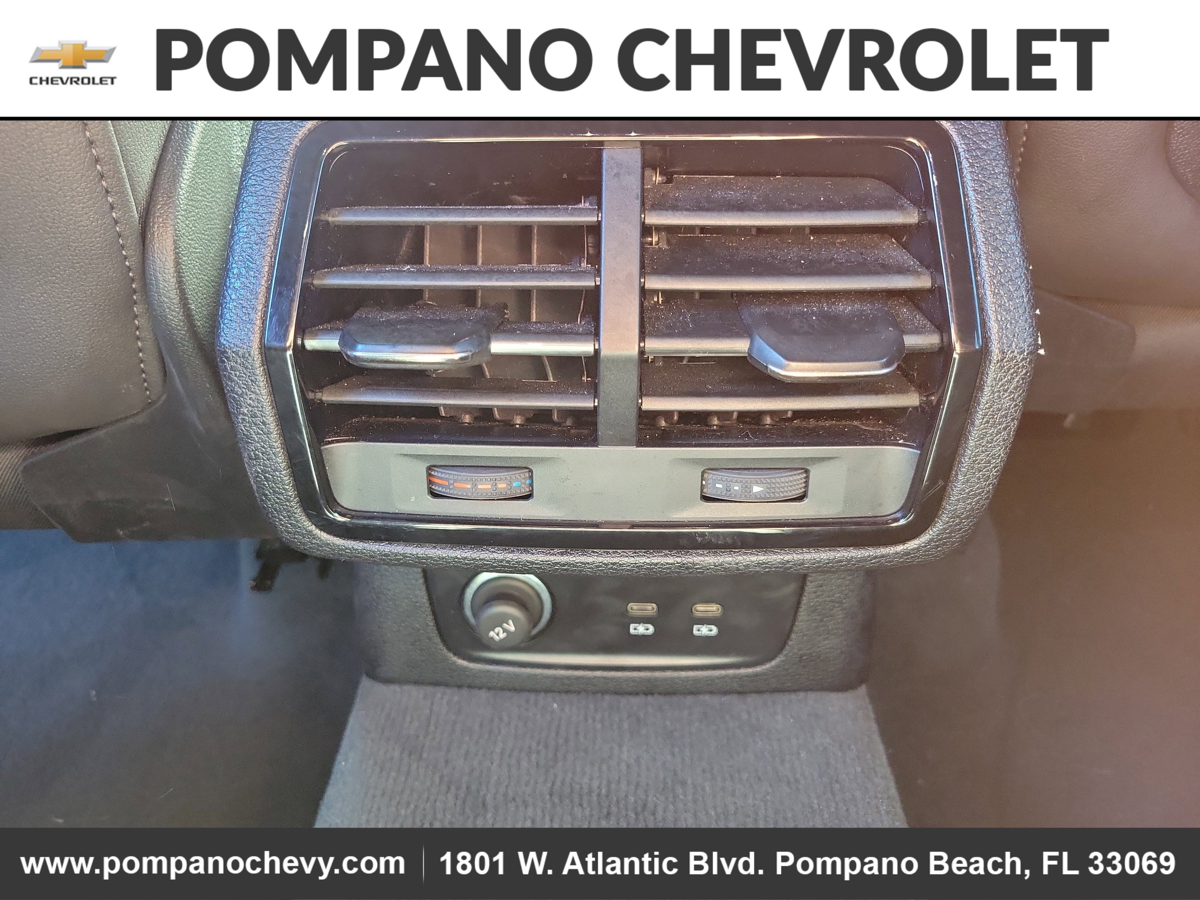 2024 Audi Q3 S line Premium