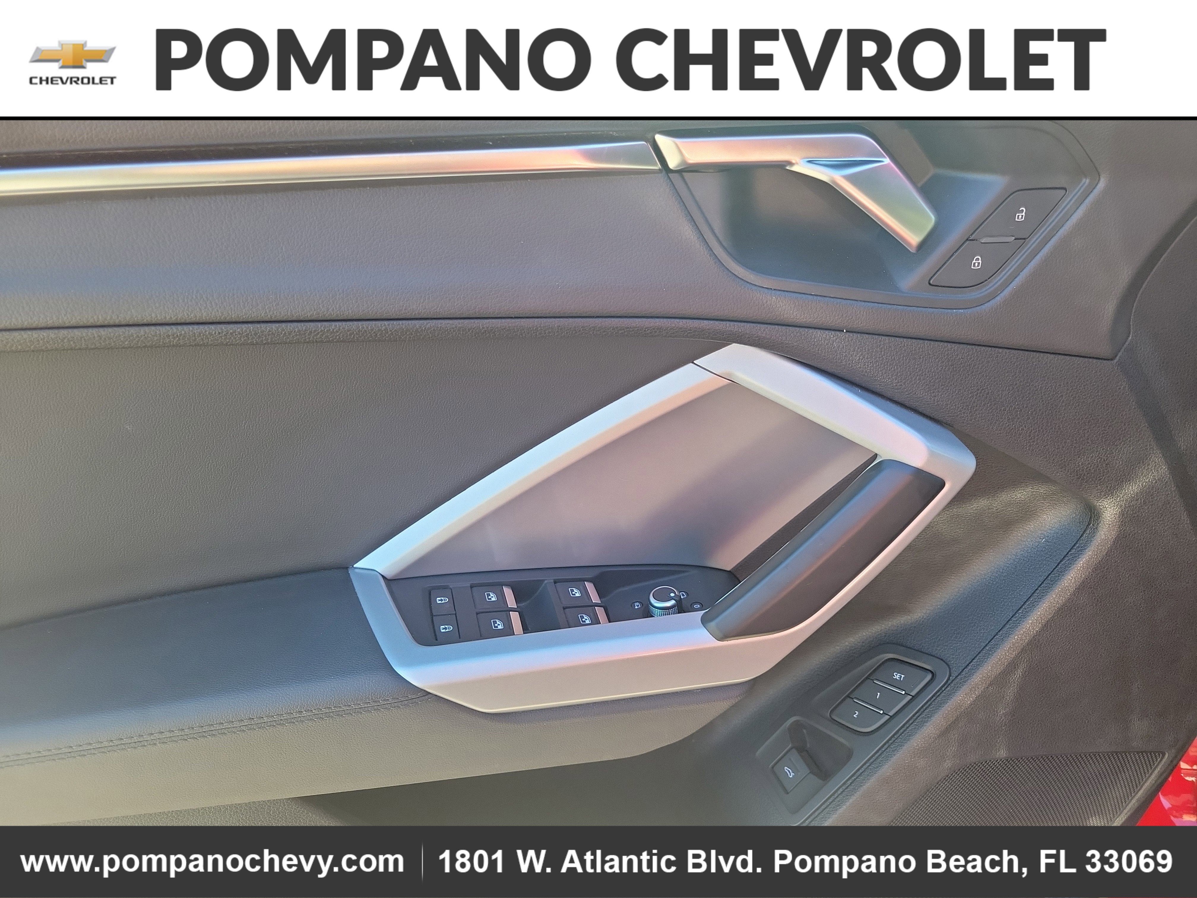 2024 Audi Q3 S line Premium