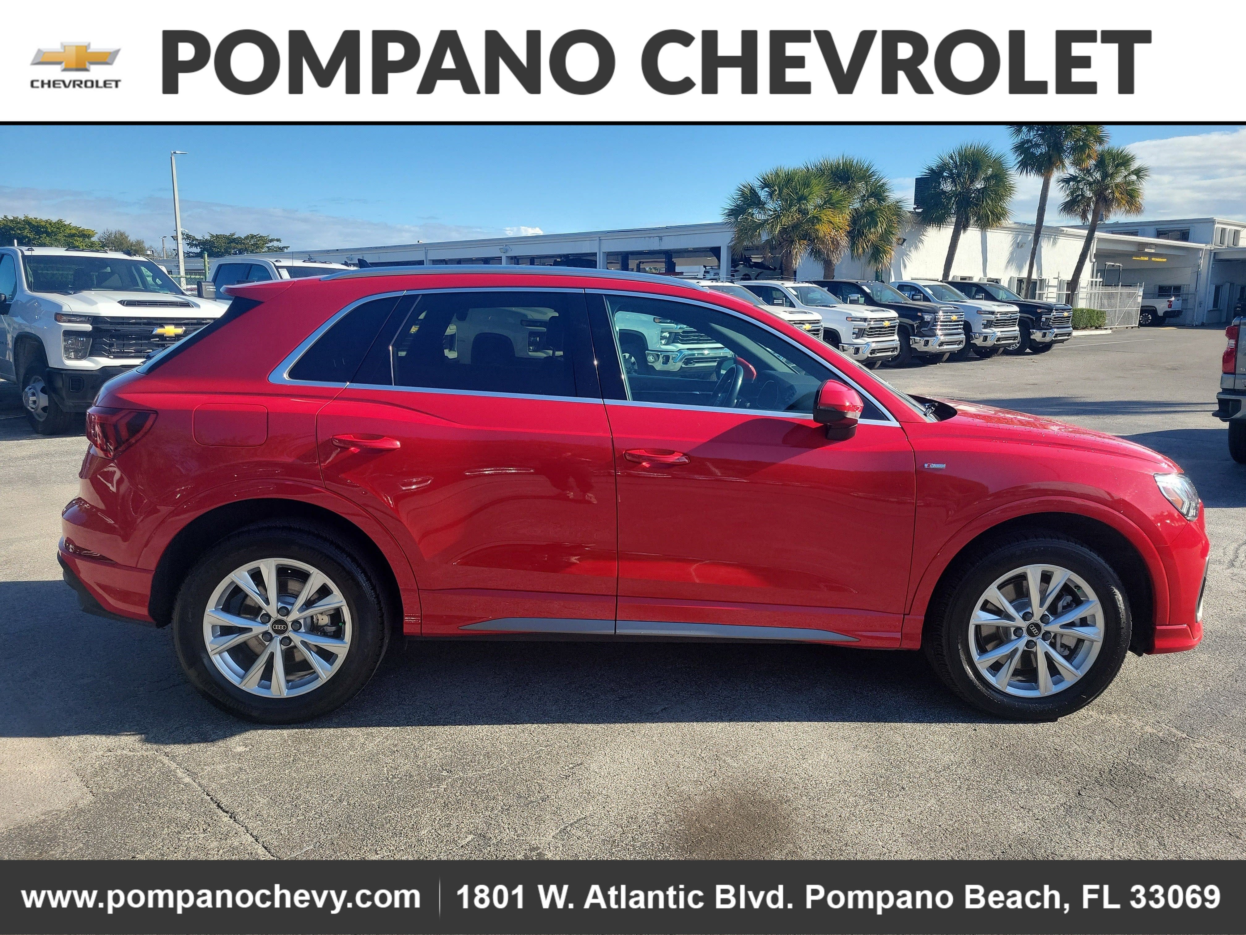 2024 Audi Q3 S line Premium