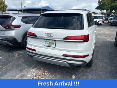 2025 Audi Q7 Premium Plus