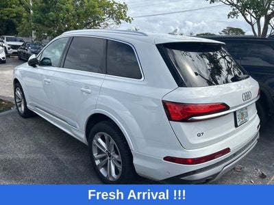 2025 Audi Q7 Premium Plus