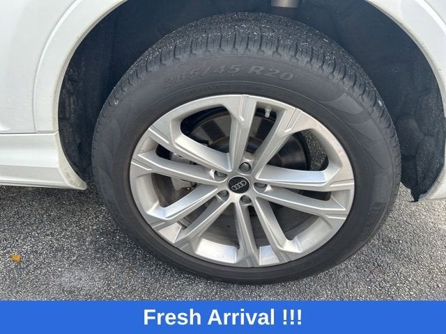 2025 Audi Q7 Premium Plus