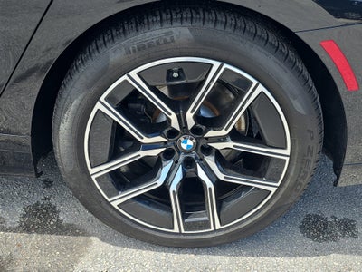 2023 BMW 7 Series 740i