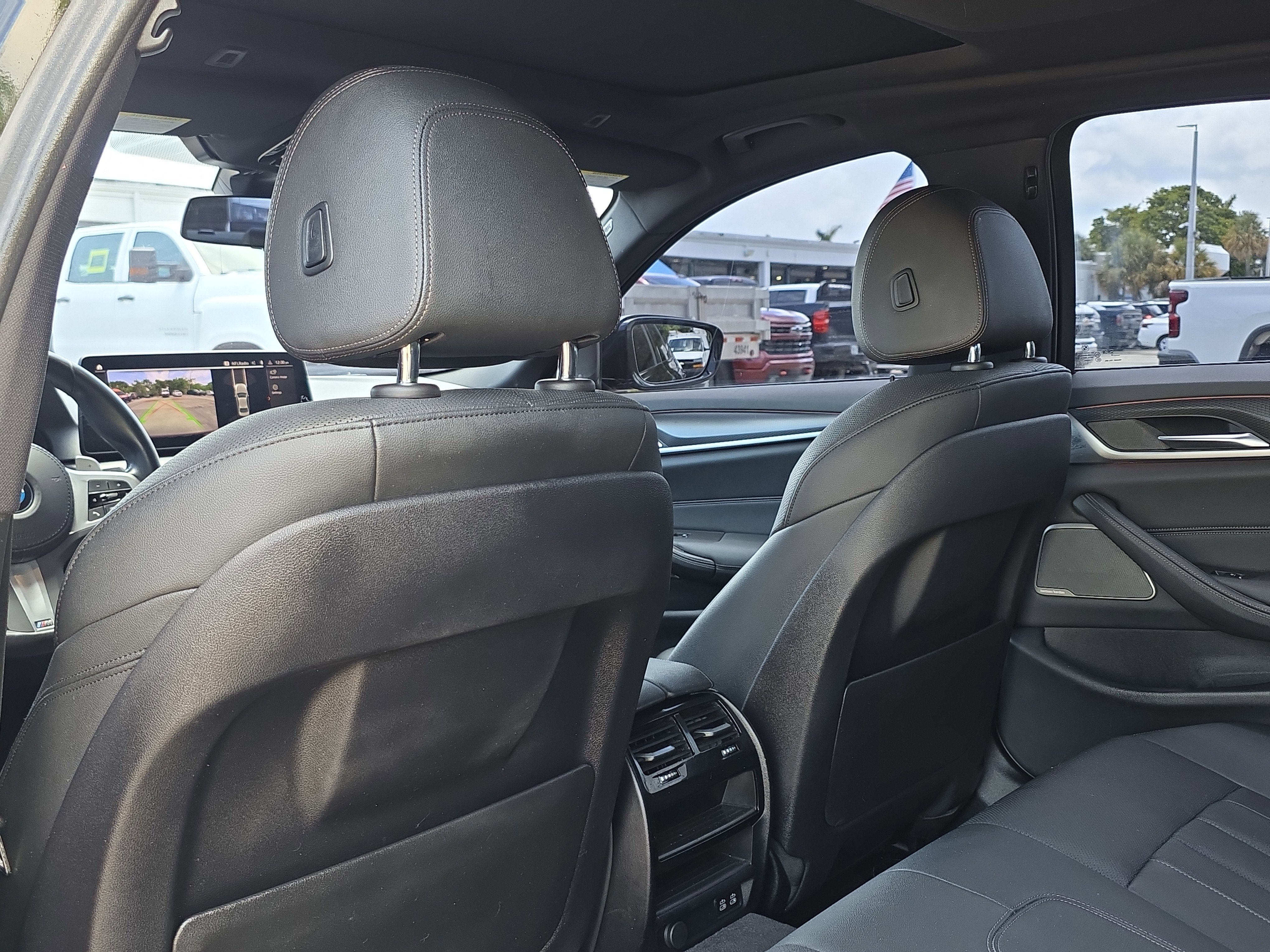 2023 BMW 5 Series 530i