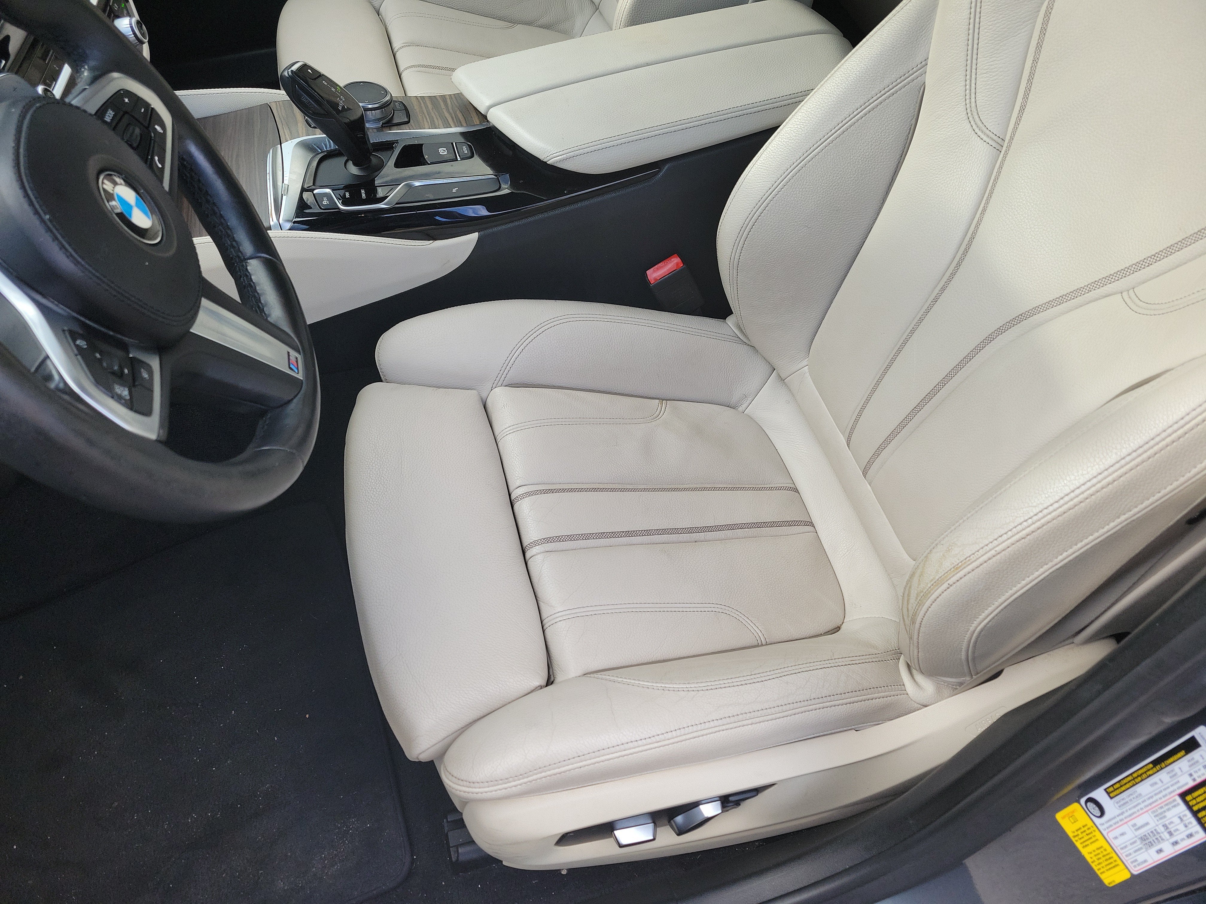 2019 BMW 5 Series 540i