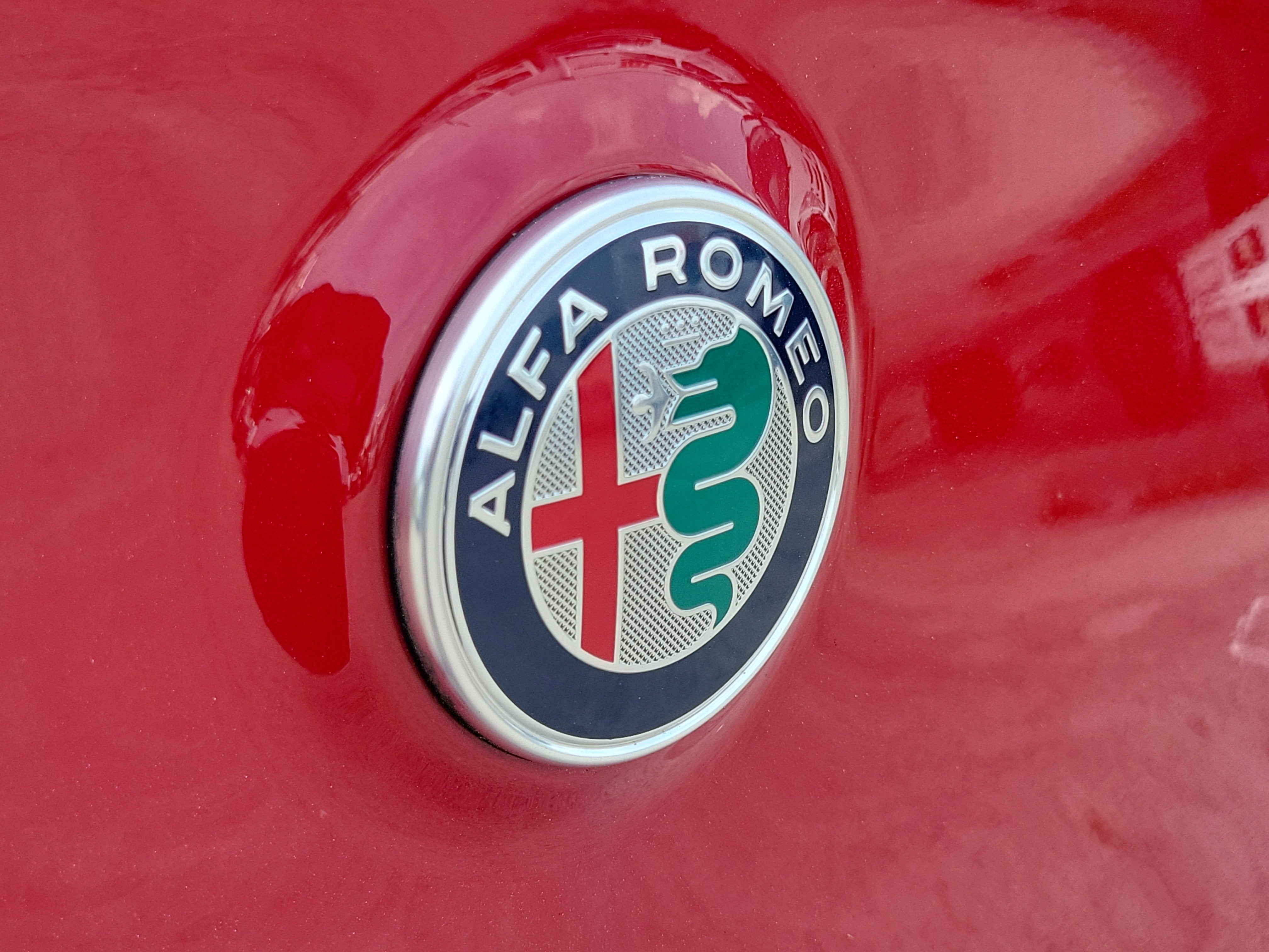 2020 Alfa Romeo Stelvio Sport