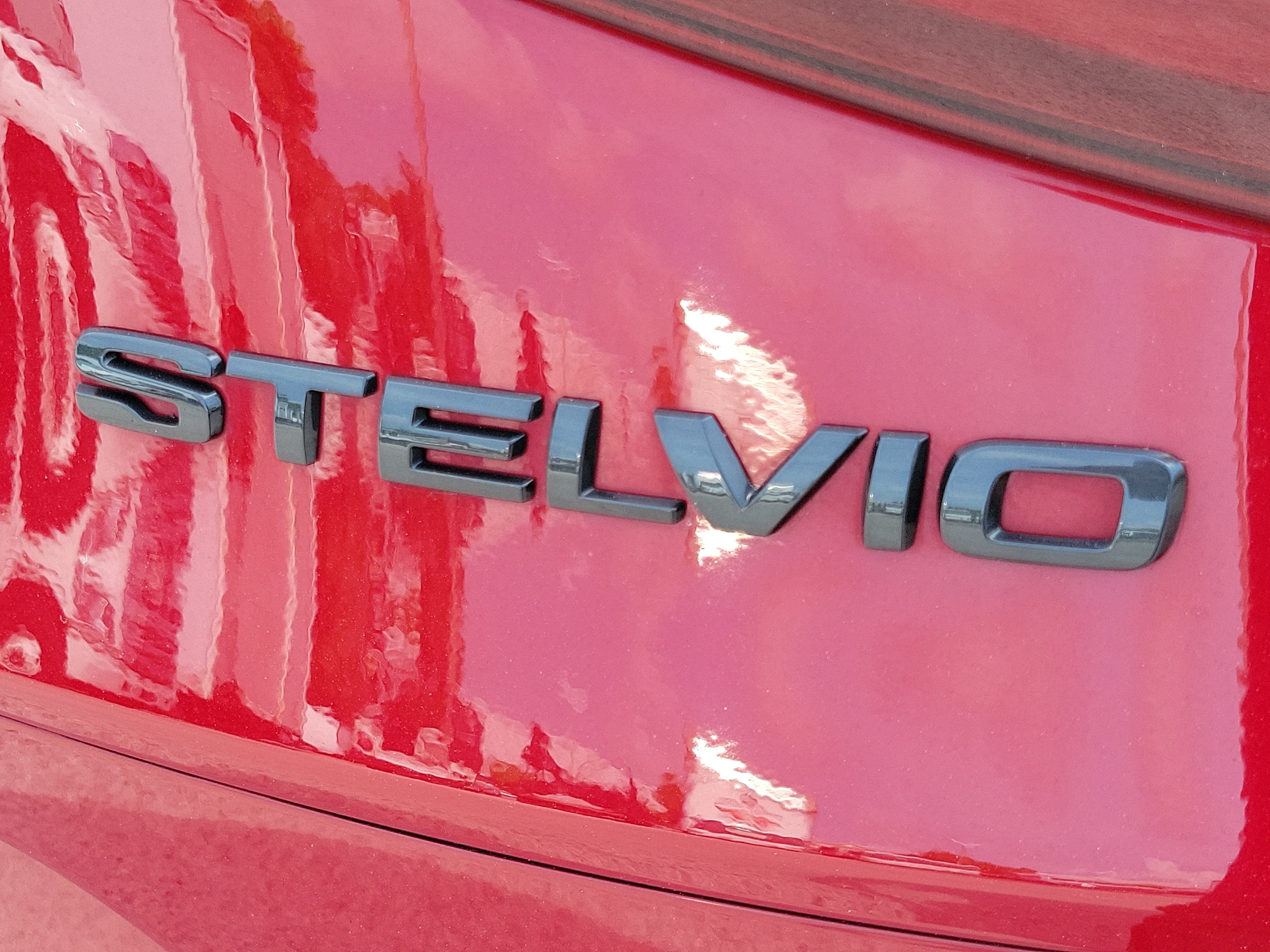2020 Alfa Romeo Stelvio Sport